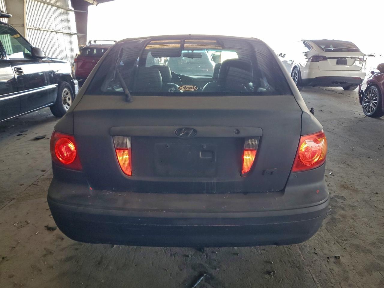 2001 Hyundai Elantra Gls VIN: KMHDN55D11U024616 Lot: 96226525