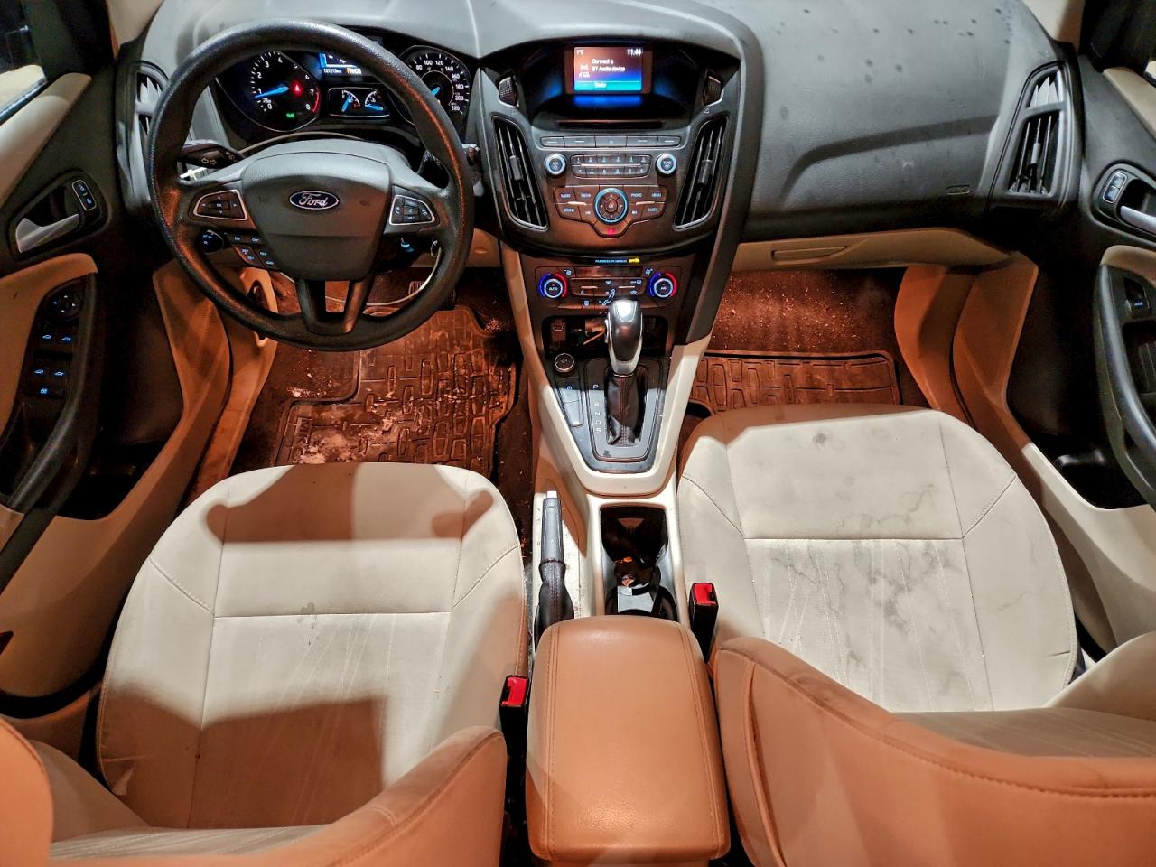 2016 Ford Focus Se VIN: 1FADP3KE2GL272927 Lot: 96841715