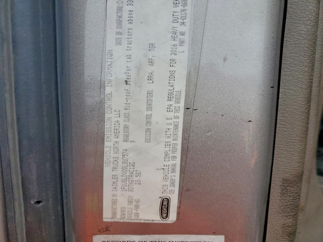 2016 Freightliner Cascadia - Semi Truck VIN: 1FUJGLDV0GLGU7574 Lot: 94278135