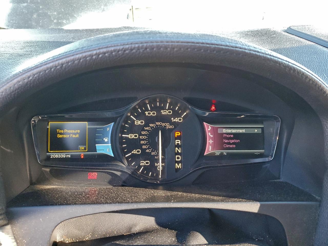 2011 Lincoln Mkx VIN: 2LMDJ8JK4BBJ07745 Lot: 96272255