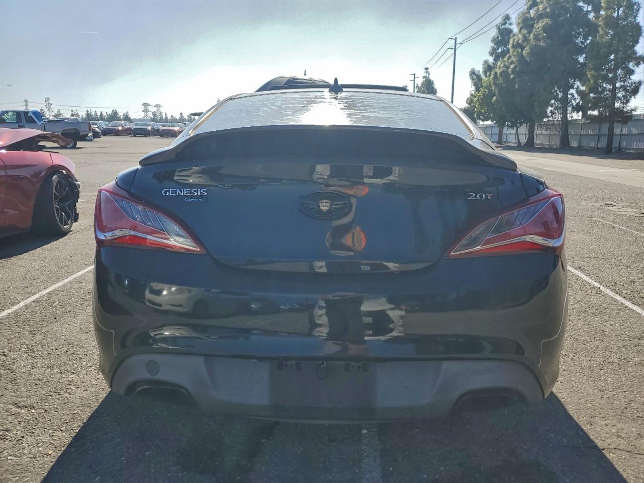 2013 Hyundai Genesis Coupe 2.0T VIN: KMHHT6KD5DU107004 Lot: 94716875