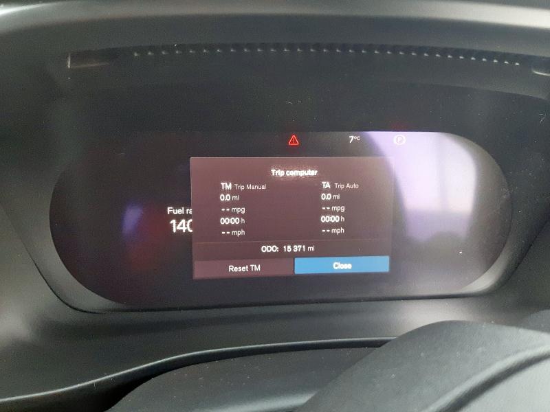 2023 VOLVO XC40 2.0 B3P PLUS DARK 5DR AUTO