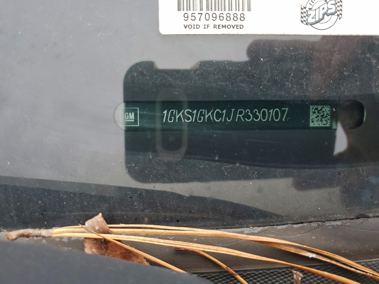 2018 GMC Yukon Xl C1500 Slt VIN: 1GKS1GKC1JR330107 Lot: 95294585