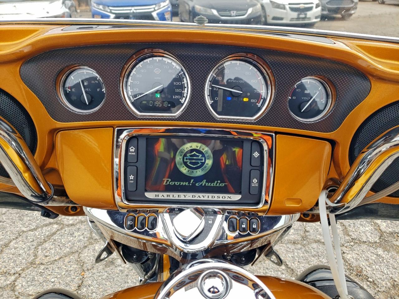 2015 Harley-Davidson Flhtkse Cvo Limited VIN: 1HD1TEN19FB961833 Lot: 94565615