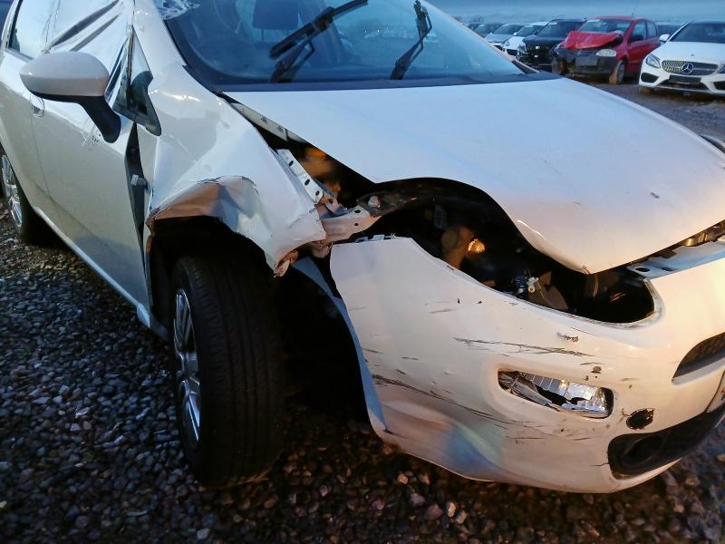 2014 FIAT PUNTO 1.2 EASY 5DR