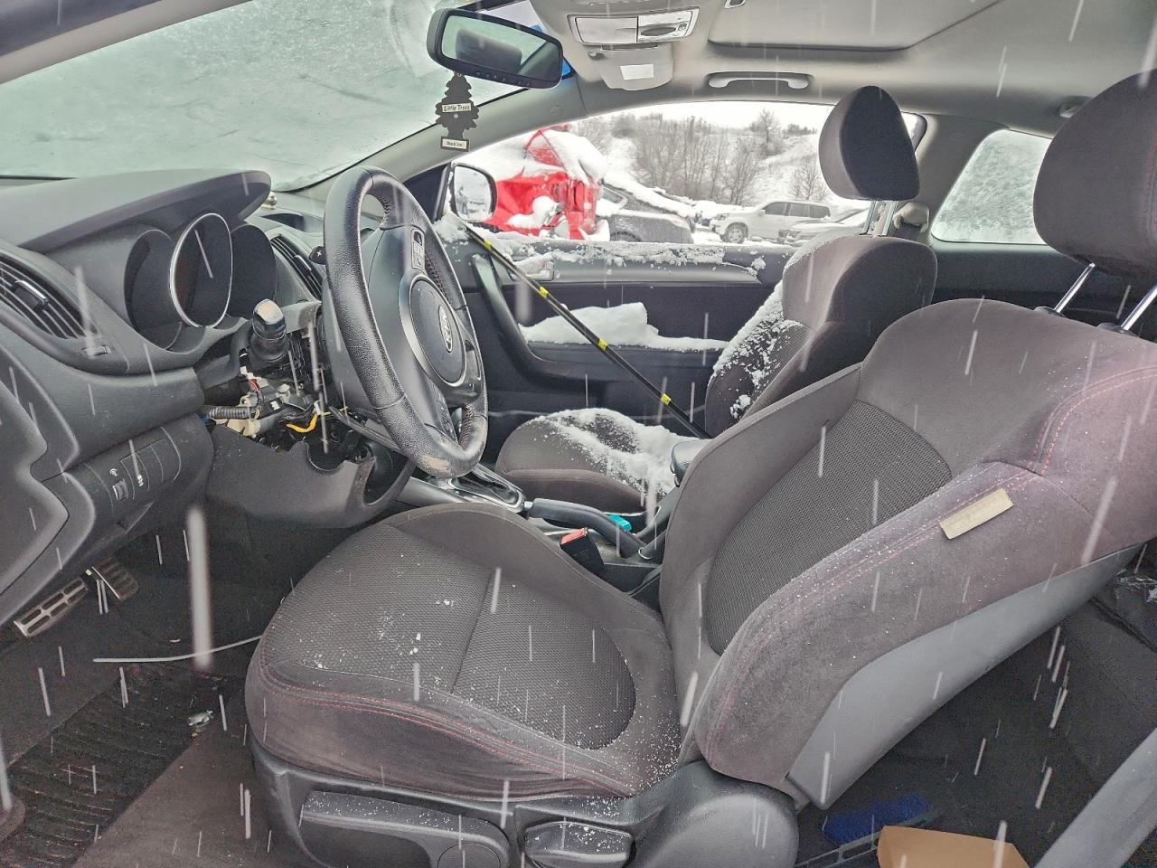 2011 Kia Forte Sx VIN: KNAFW6A30B5317445 Lot: 95222325