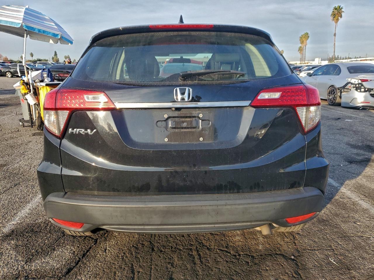 2020 Honda Hr-V Lx VIN: 3CZRU5H38LM718656 Lot: 95026105
