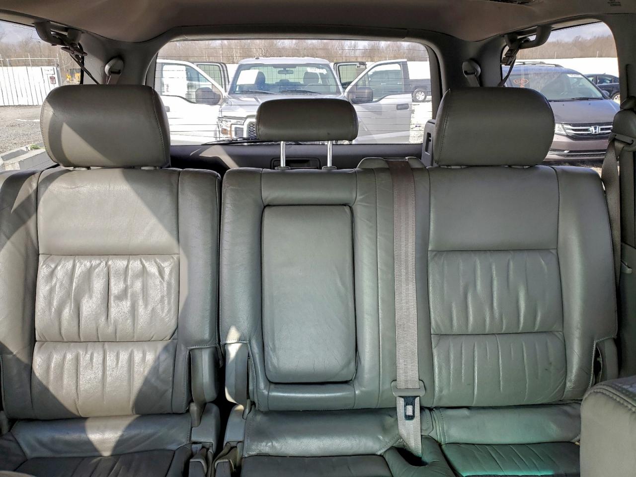 2004 Toyota Land Cruiser VIN: JTEHT05J842057905 Lot: 94392115