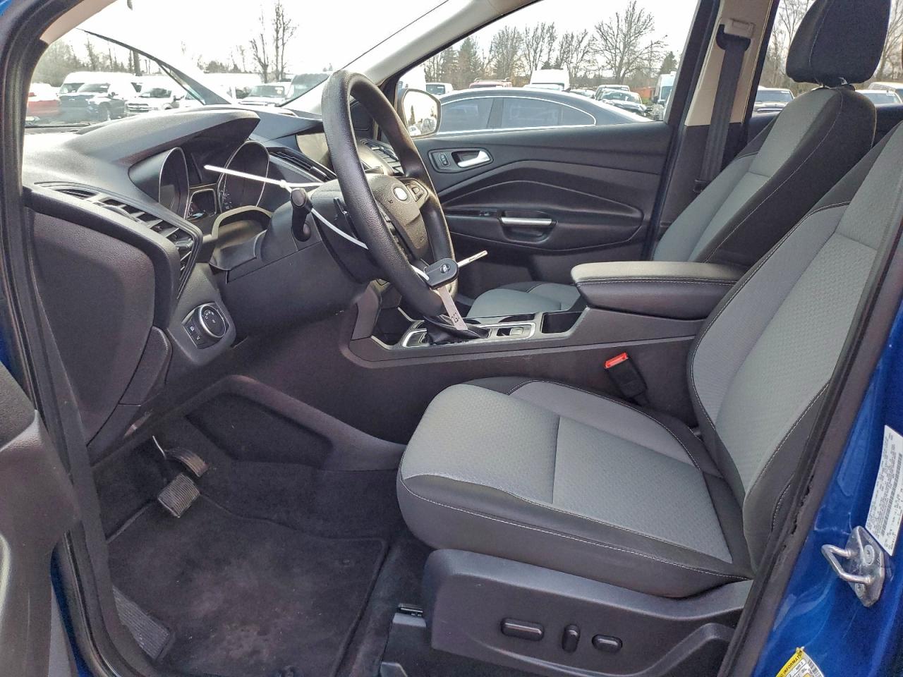 2017 Ford Escape Se VIN: 1FMCU9GD1HUC81093 Lot: 95966365