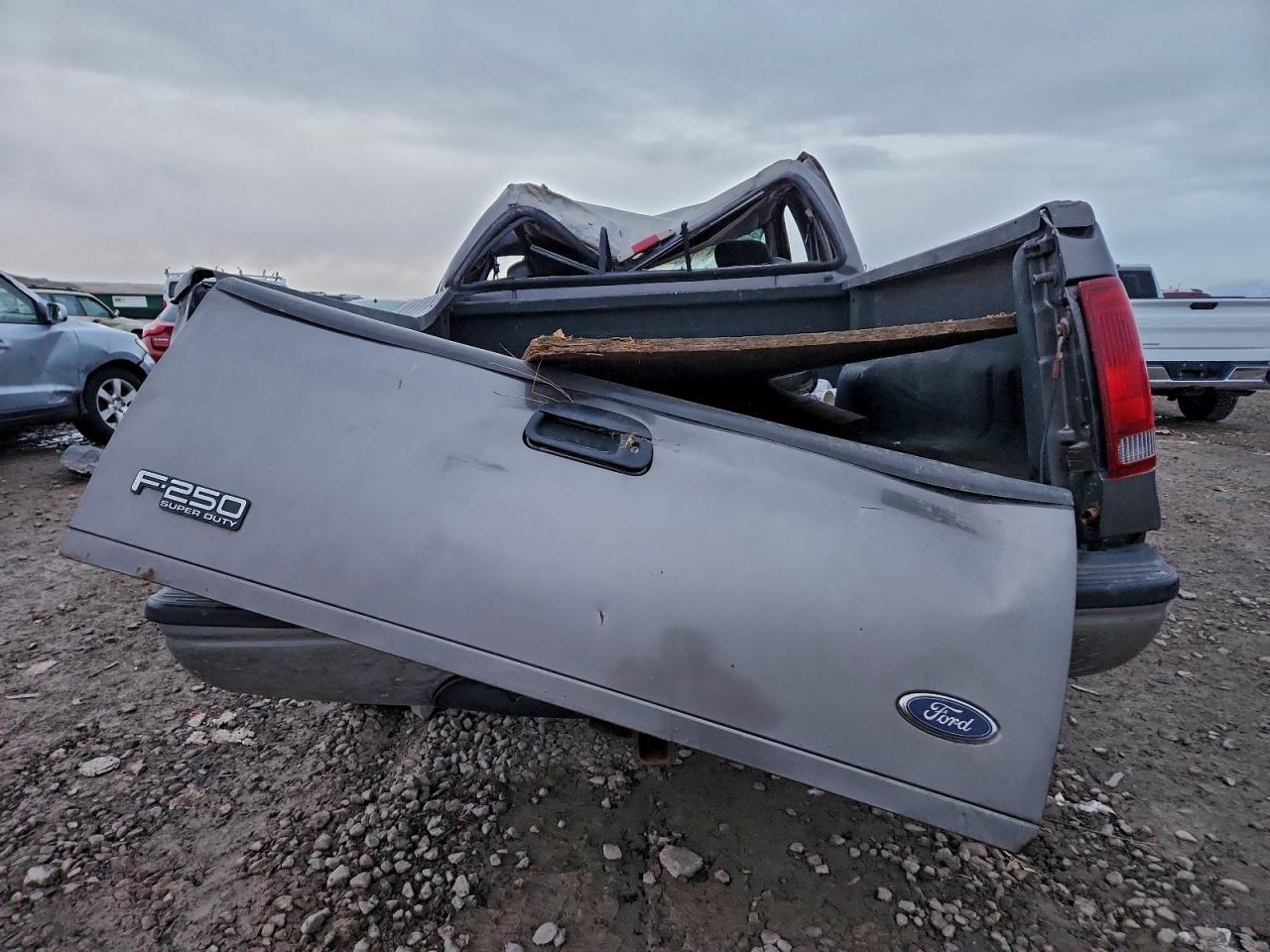 2002 Ford F250 Super Duty VIN: 1FTNX21S92EB29325 Lot: 94394465