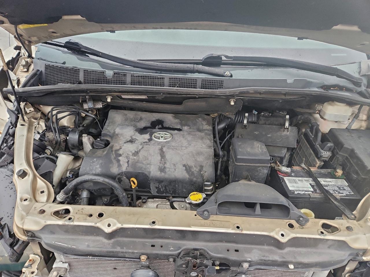 2011 Toyota Sienna Le VIN: 5TDKK3DC2BS002986 Lot: 95629635