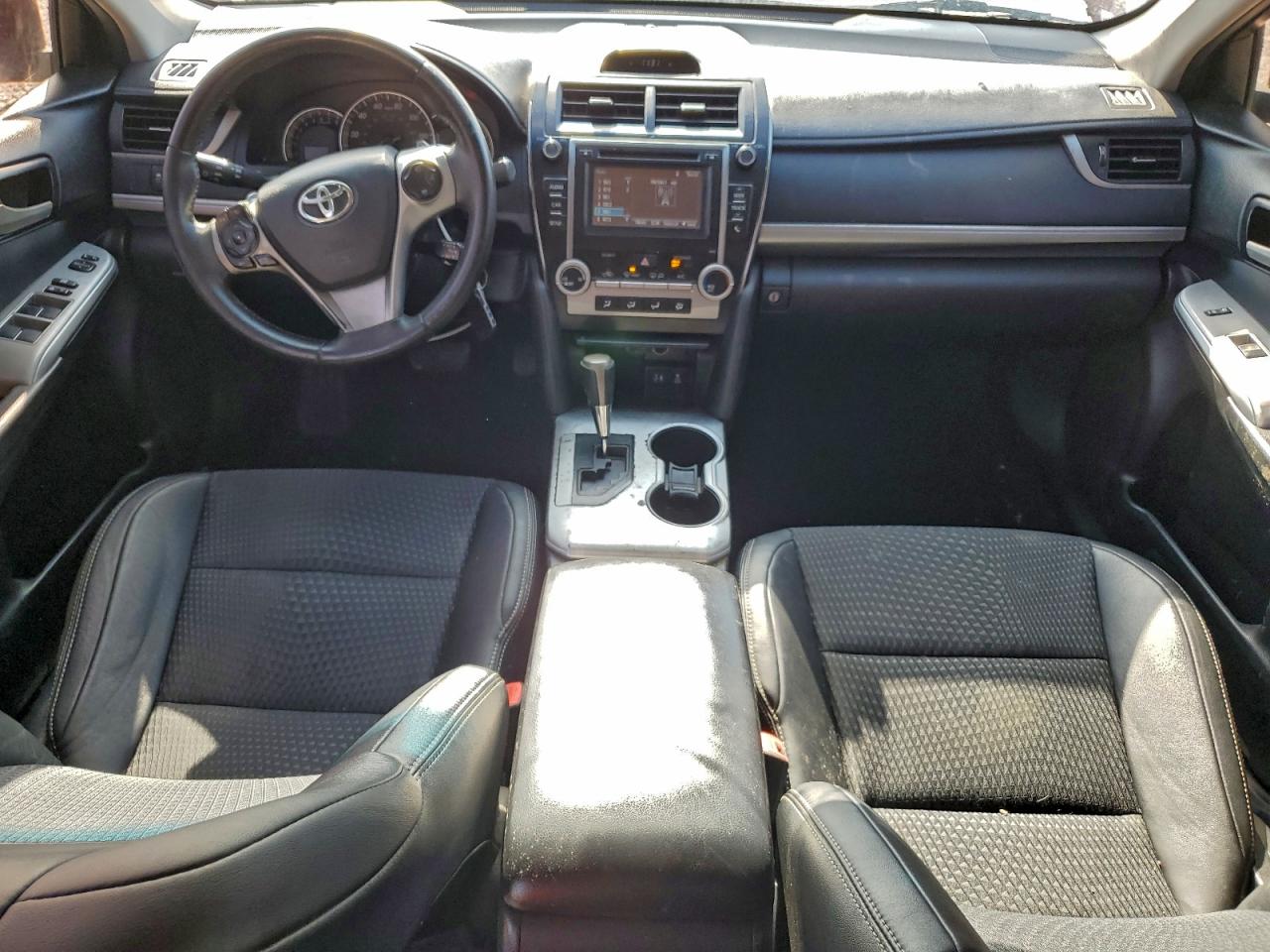 2014 Toyota Camry L VIN: 4T1BF1FK8EU843512 Lot: 96752685