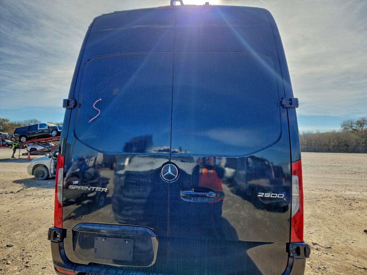 2019 Mercedes-Benz Sprinter 2500/3500 VIN: WD4PF1CD9KP142784 Lot: 95691255