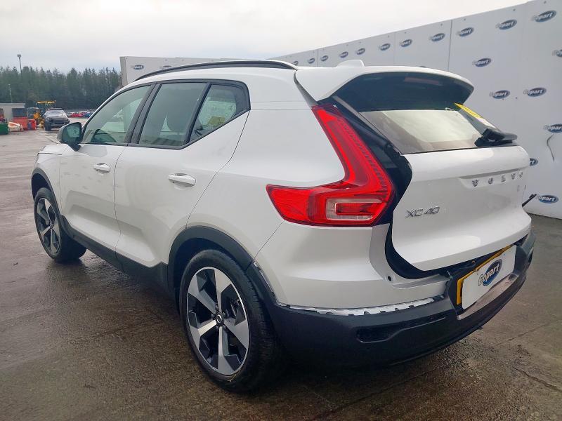 2025 VOLVO XC40 2.0 B3P PLUS DARK 5DR AUTO