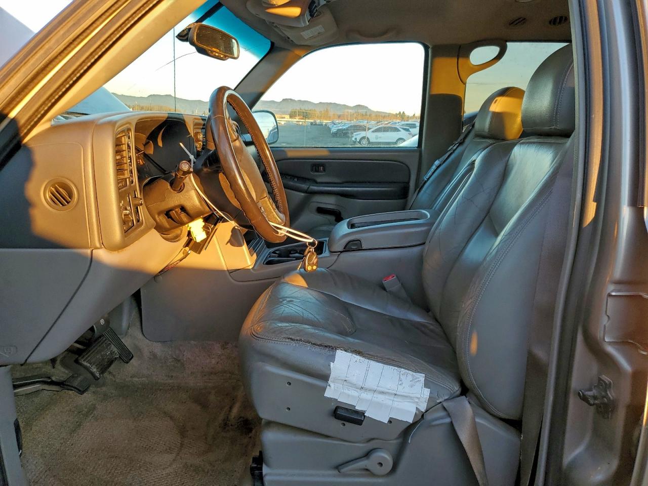 2003 Chevrolet Tahoe K1500 VIN: 1GNEK13TX3R295448 Lot: 96399615