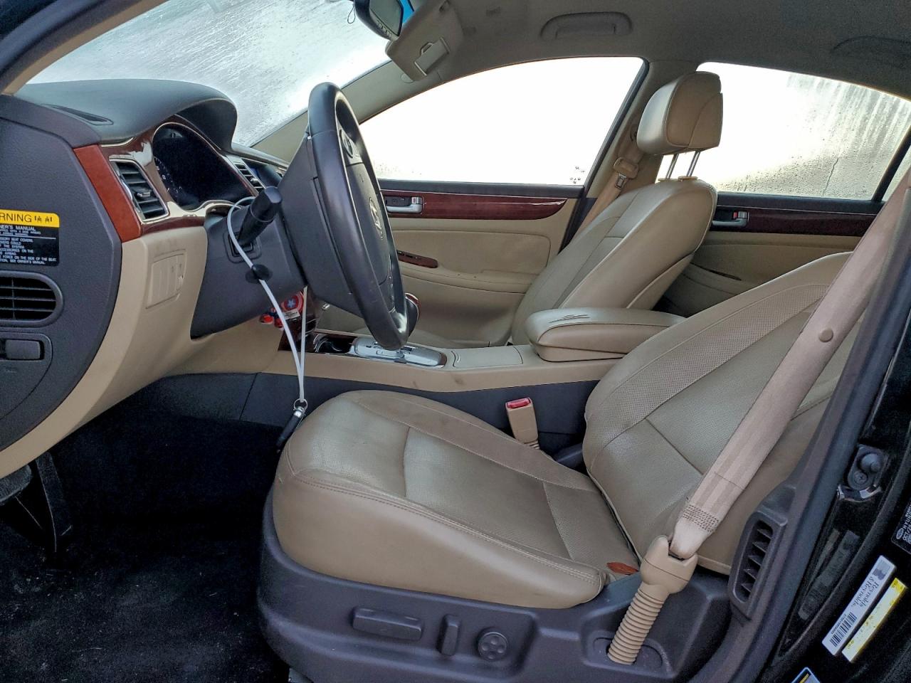 2014 Hyundai Genesis 3.8L VIN: KMHGC4DD4EU262710 Lot: 96707075