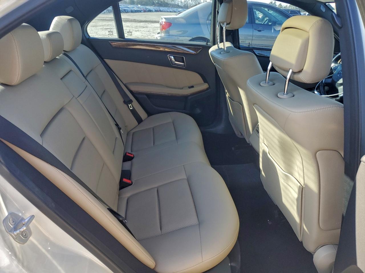 2010 Mercedes-Benz E 350 4Matic VIN: WDDHF8HB8AA252179 Lot: 94468135