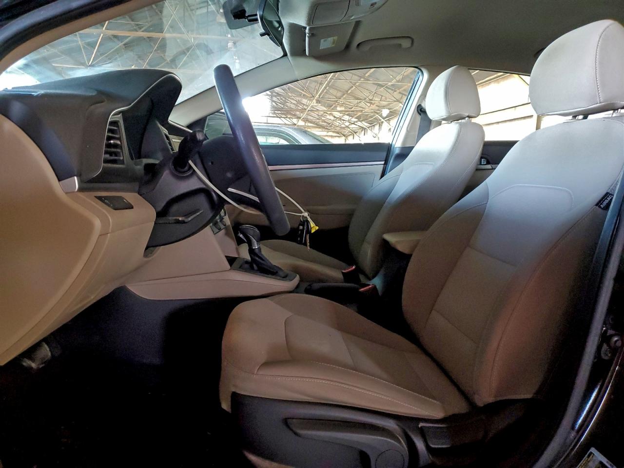 2019 Hyundai Elantra Se VIN: 5NPD74LF2KH493982 Lot: 97118845