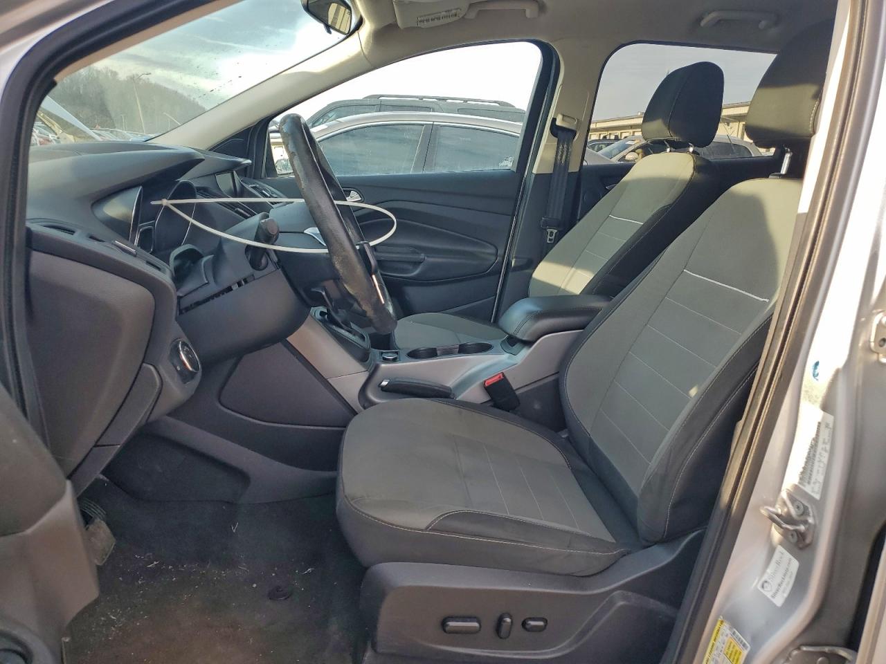 2014 Ford Escape Se VIN: 1FMCU0GX3EUD31820 Lot: 97015015