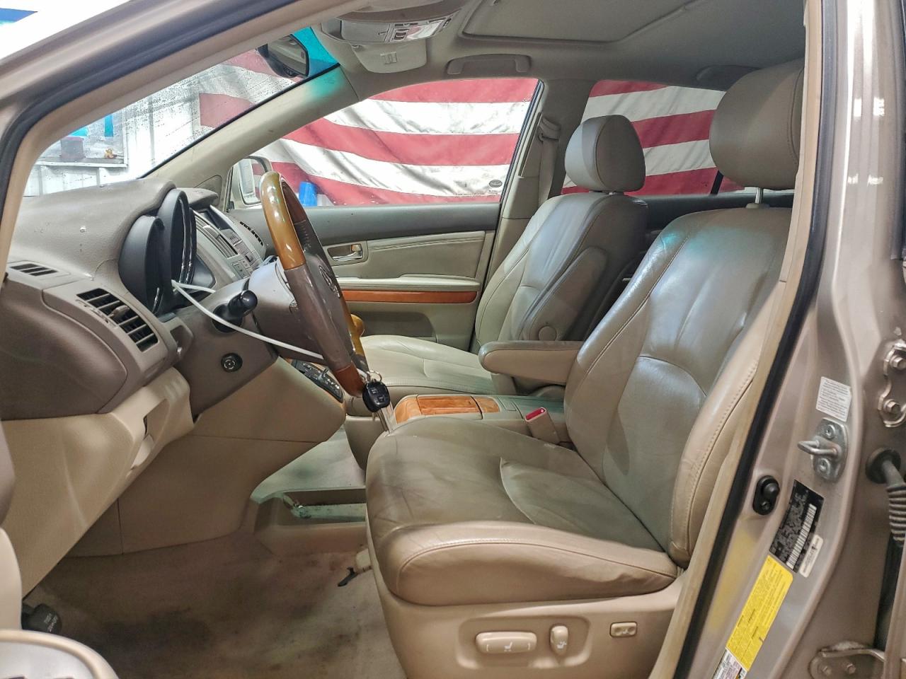 2005 Lexus Rx 330 VIN: 2T2HA31U35C076985 Lot: 95987125