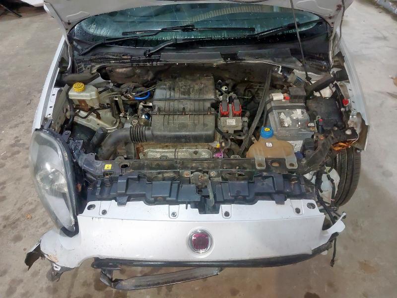 2012 FIAT PUNTO 1.4 GBT 3DR