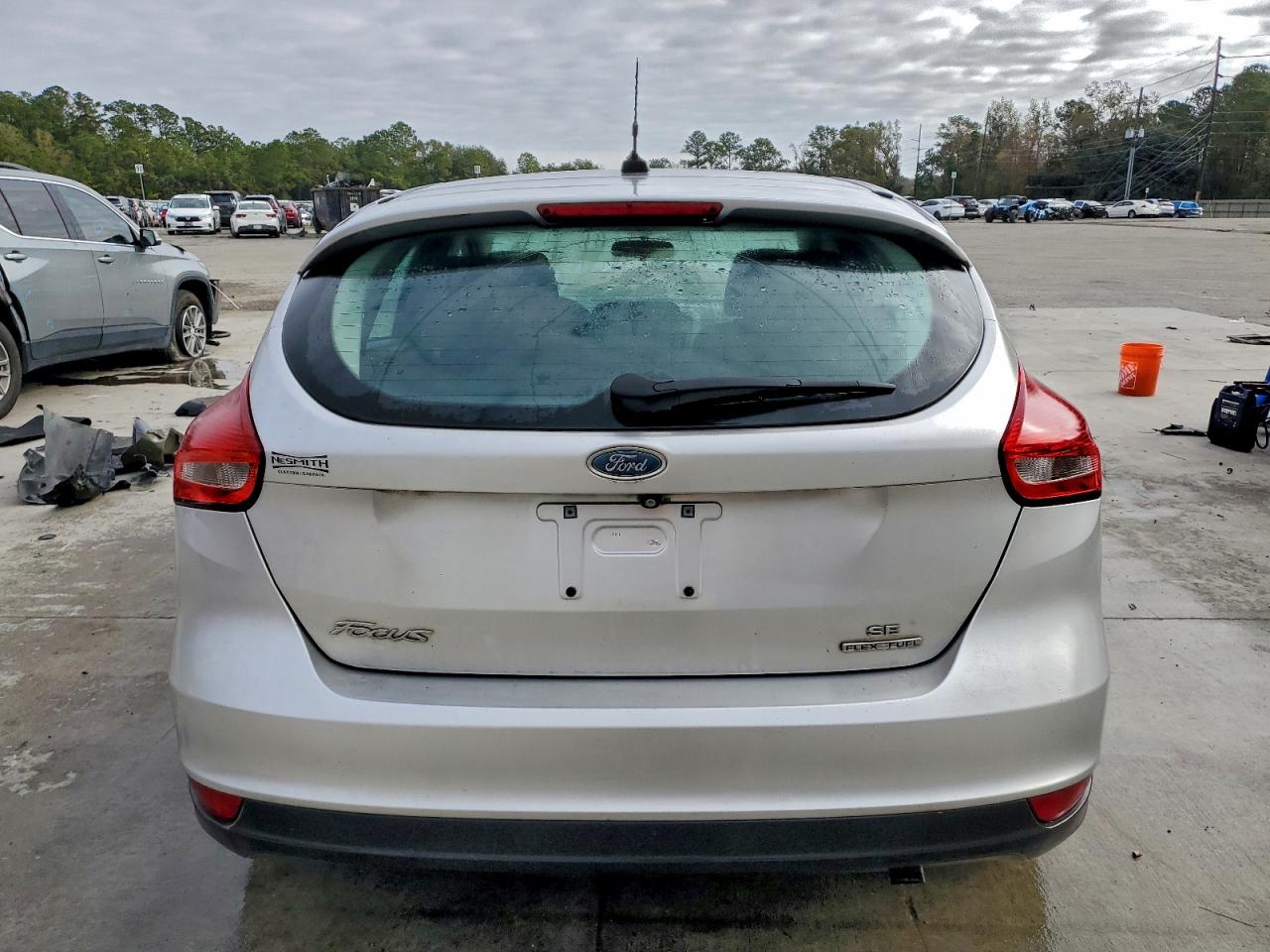 2015 Ford Focus Se VIN: 1FADP3K2XFL242272 Lot: 95052055