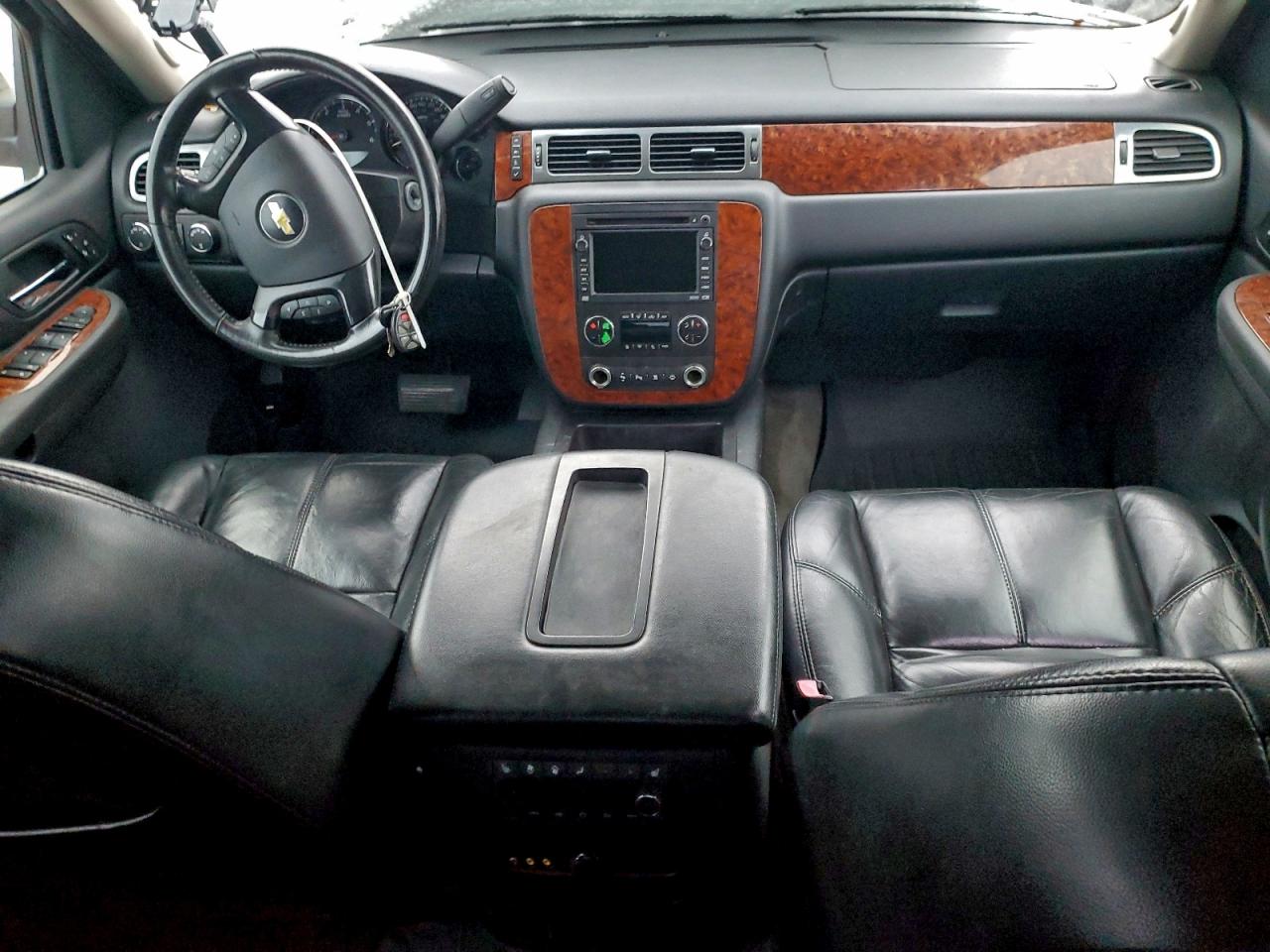 2007 Chevrolet Tahoe K1500 VIN: 1GNFK13057J113198 Lot: 96375925