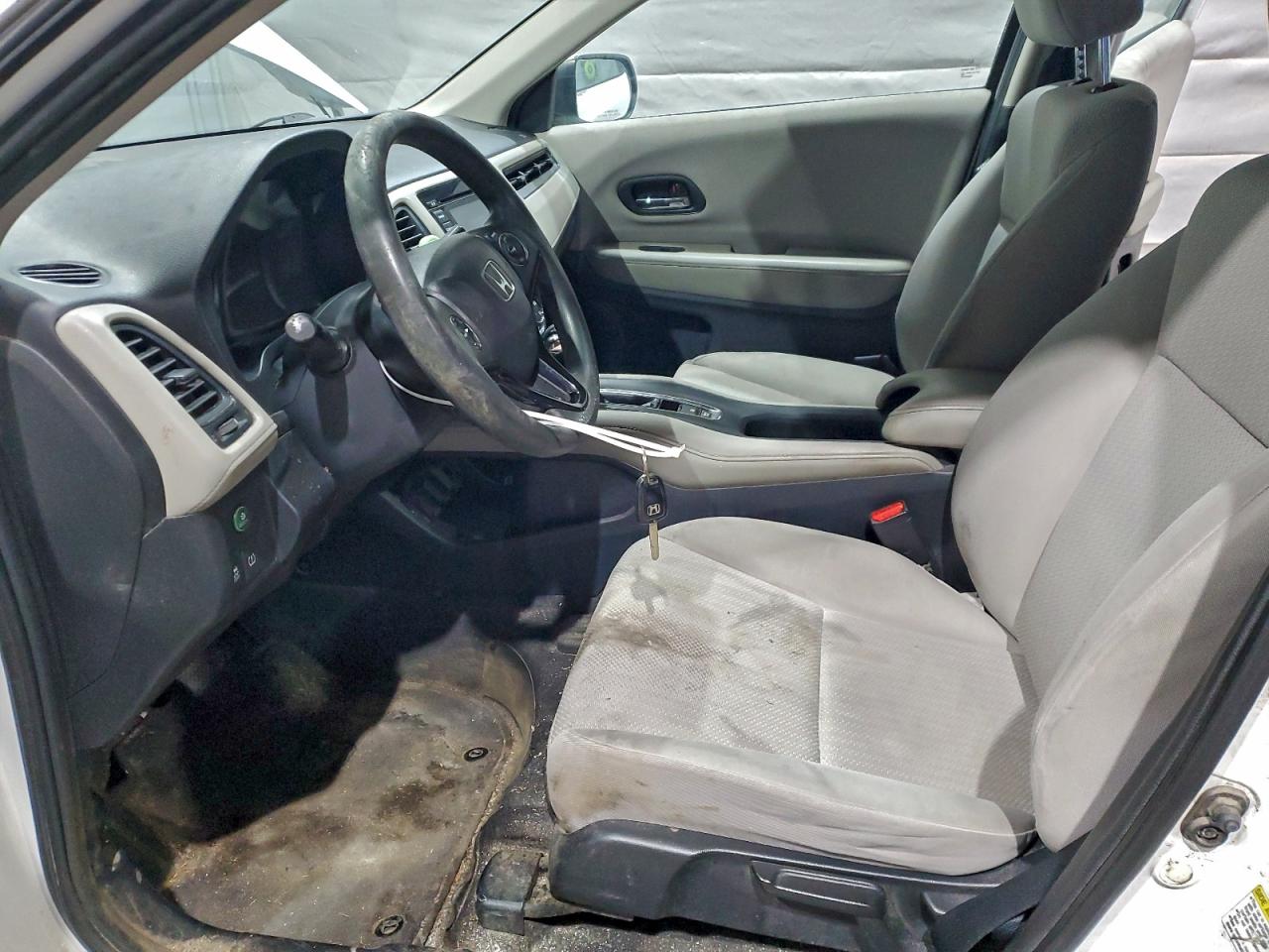 2016 Honda Hr-V Lx VIN: 3CZRU6H35GM745485 Lot: 95899535