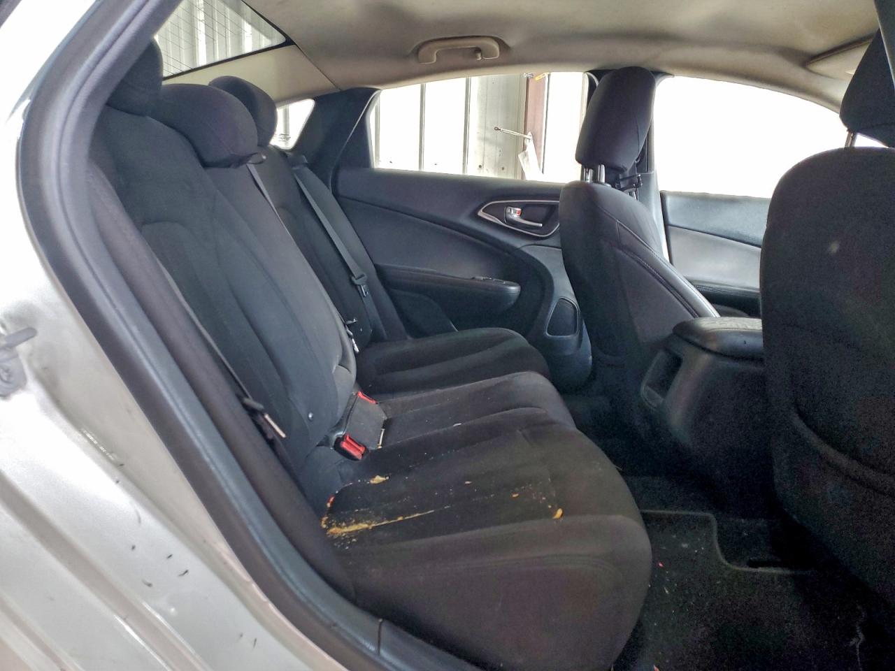 2015 Chrysler 200 Limited VIN: 1C3CCCAB7FN634833 Lot: 96904315