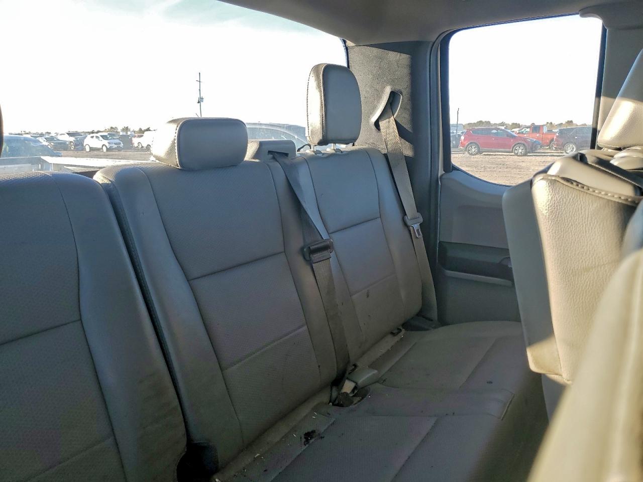 2017 Ford F150 Super Cab VIN: 1FTEX1C82HKC60084 Lot: 96935595