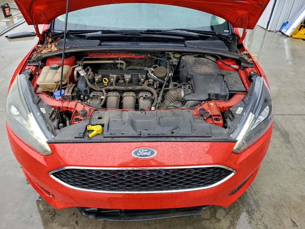 2016 Ford Focus Se VIN: 1FADP3F22GL298962 Lot: 94002285