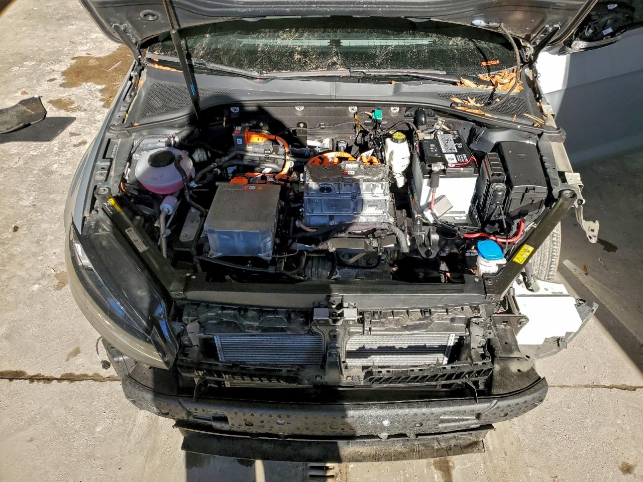 2019 Volkswagen E-Golf Se VIN: WVWKR7AU4KW910940 Lot: 95728175