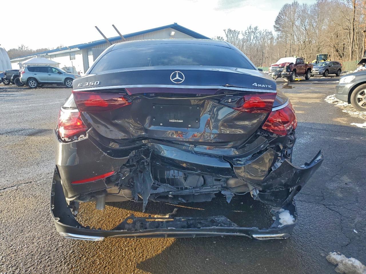 2024 Mercedes-Benz E 350 4Matic VIN: W1KLF4HB7RA061352 Lot: 95262935