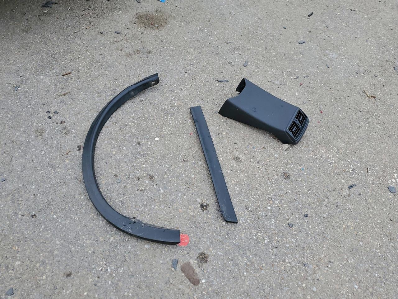 2019 Nissan Rogue S VIN: 5N1AT2MTXKC813872 Lot: 94475005