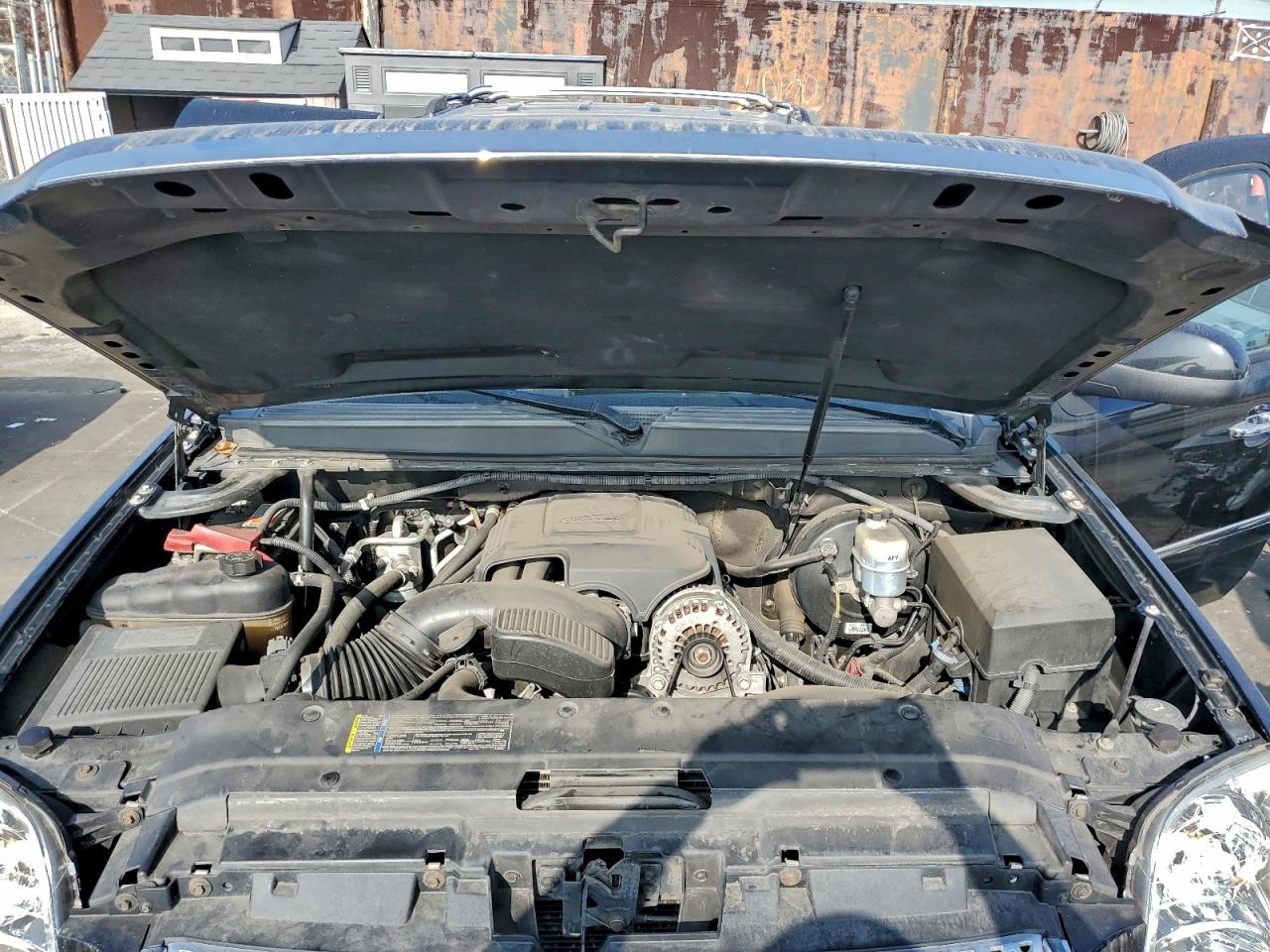 2010 GMC Yukon Denali VIN: 1GKUKEEF7AR174459 Lot: 96983215