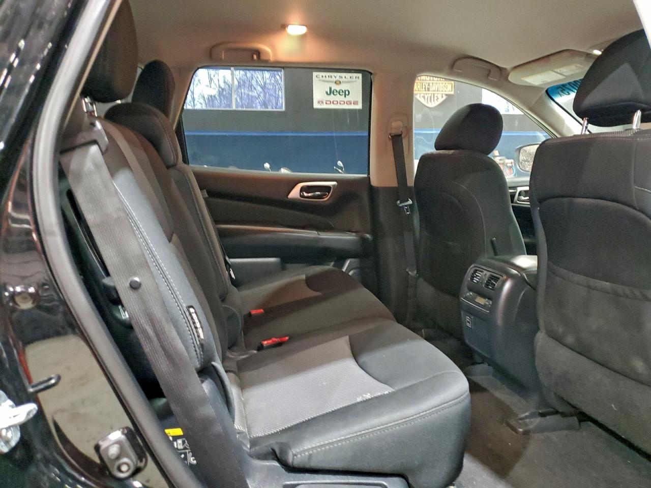 2018 Nissan Pathfinder S VIN: 5N1DR2MM1JC653710 Lot: 95030075