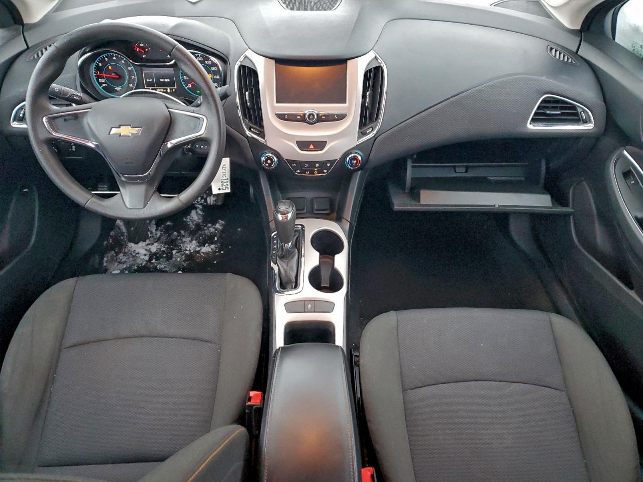 2018 Chevrolet Cruze Ls VIN: 1G1BC5SM2J7158225 Lot: 94747625