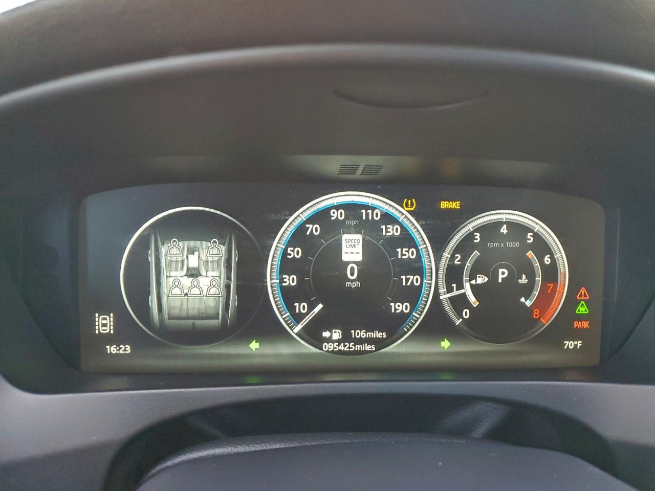 2017 Jaguar F-Pace R - Sport VIN: SADCL2BV5HA046989 Lot: 95926175