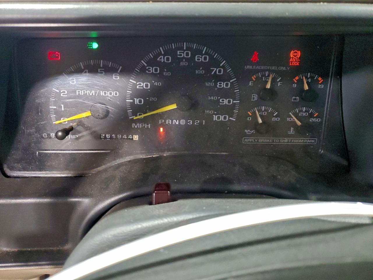 1998 Chevrolet Gmt-400 K1500 VIN: 2GCEK19R7W1176273 Lot: 95841975