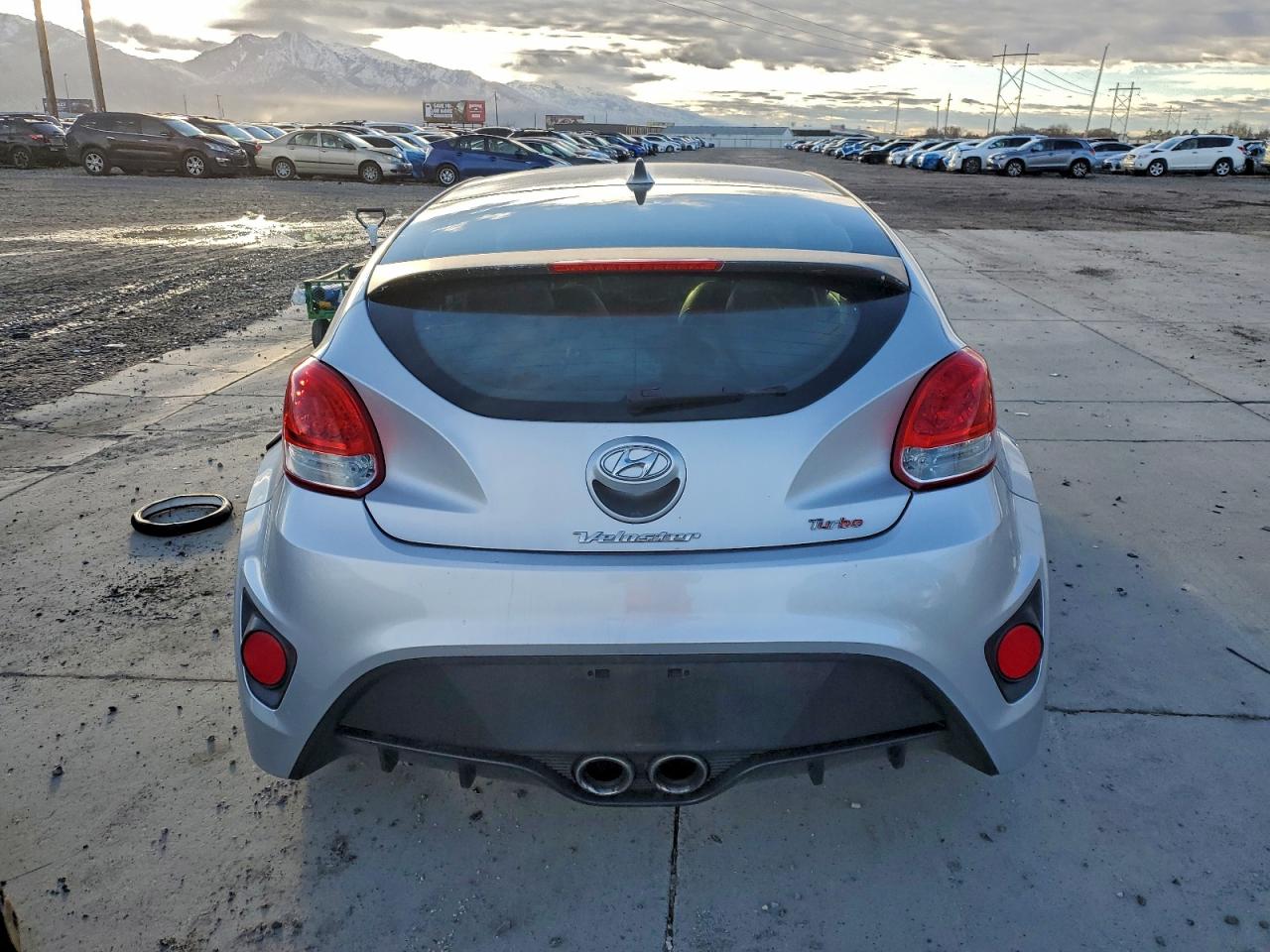 2013 Hyundai Veloster Turbo VIN: KMHTC6AE8DU108247 Lot: 95923685