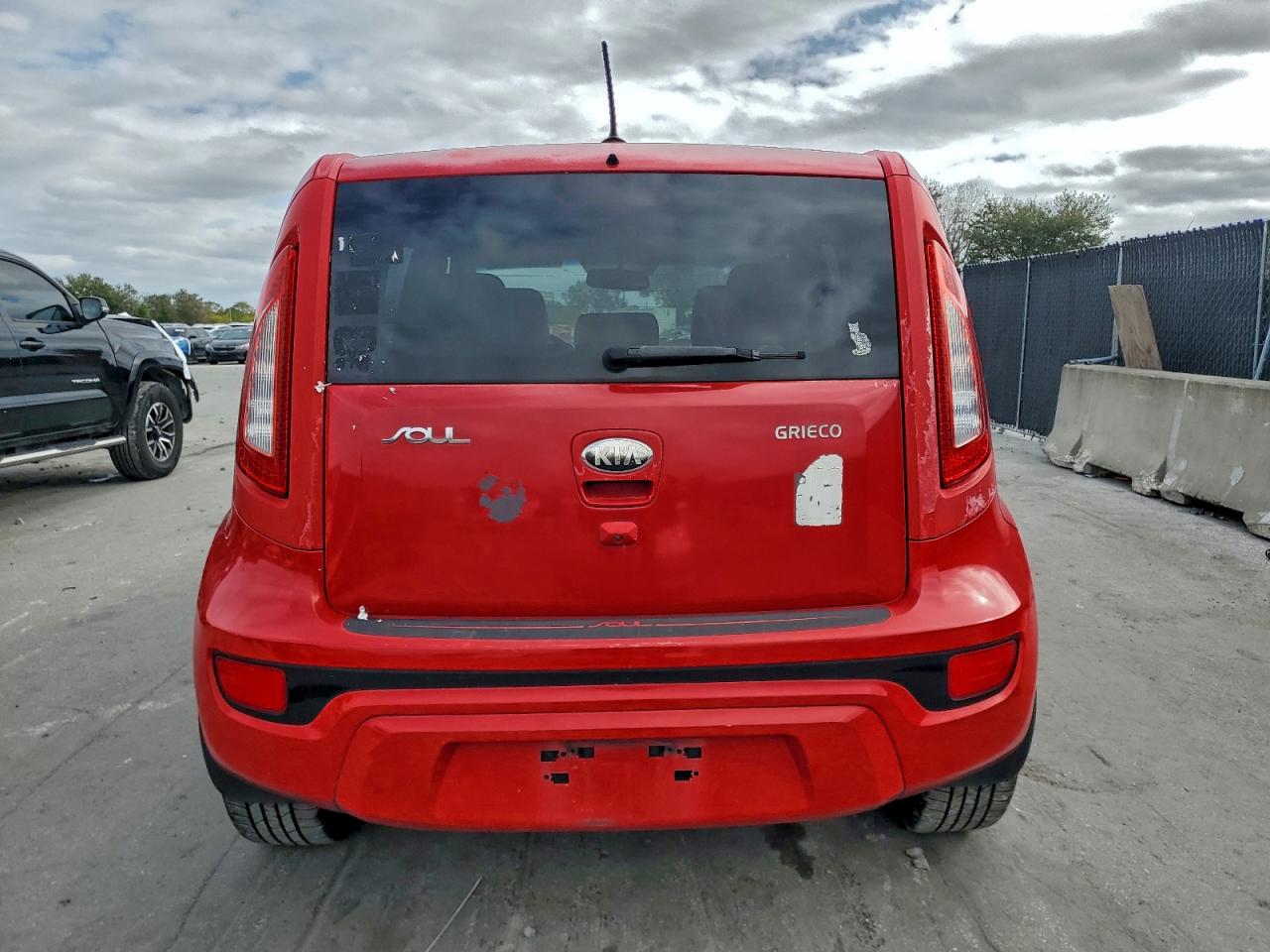 2013 Kia Soul + VIN: KNDJT2A67D7620206 Lot: 96776735