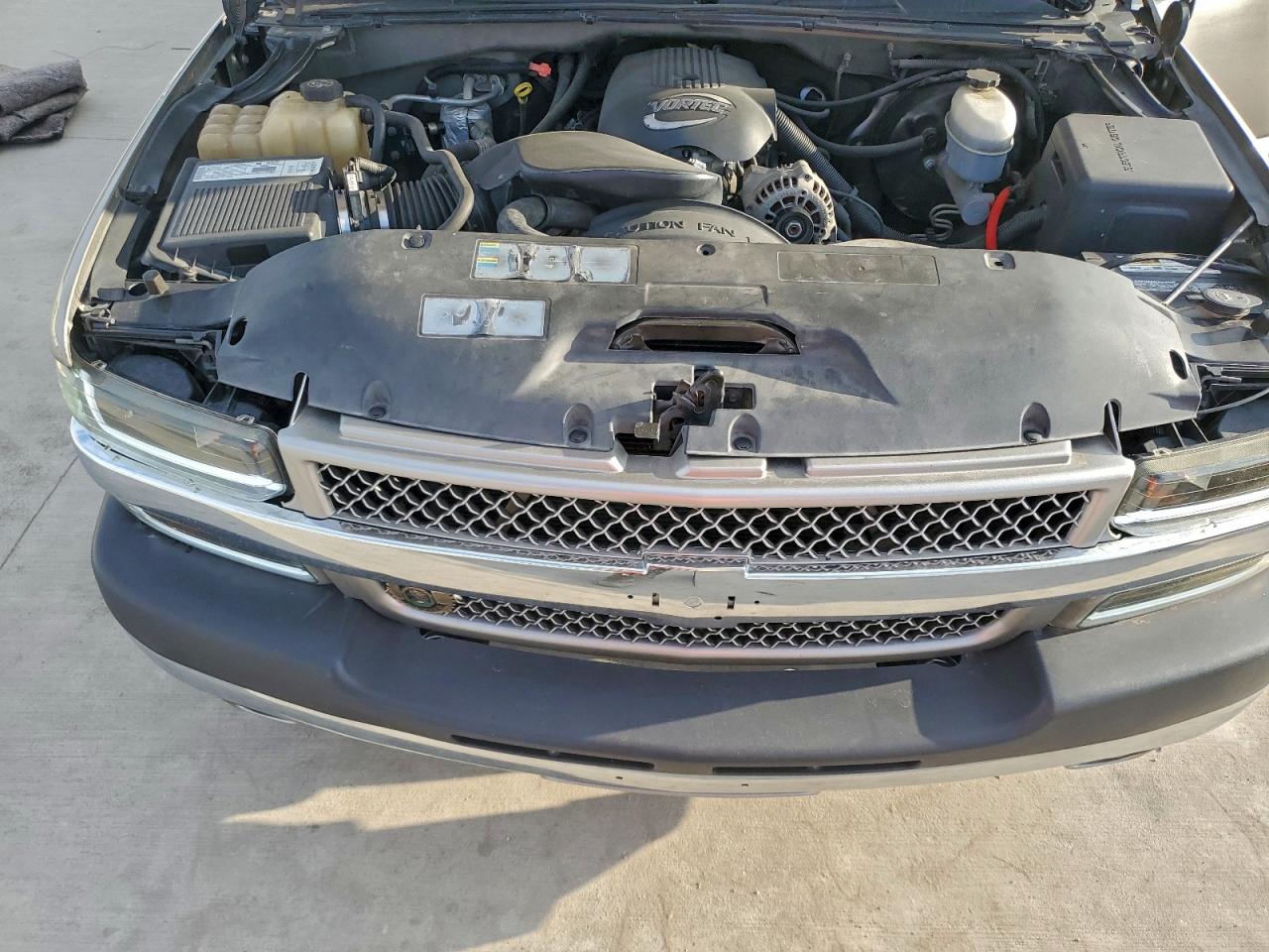 2002 Chevrolet Silverado C1500 VIN: 2GCEC19T621172556 Lot: 95393405