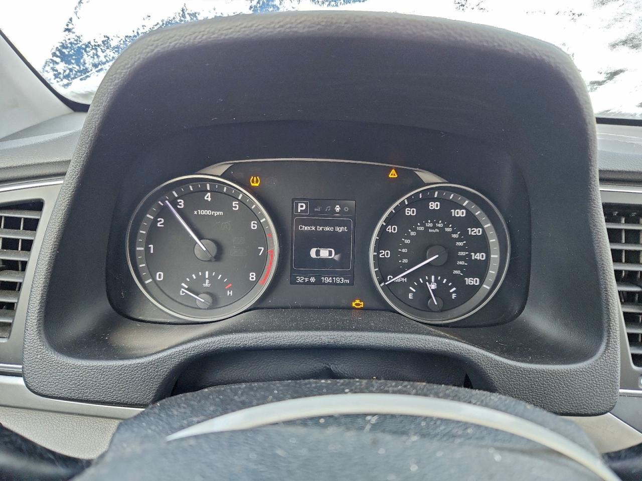 2018 Hyundai Elantra Sel VIN: KMHD84LF4JU476002 Lot: 97493625