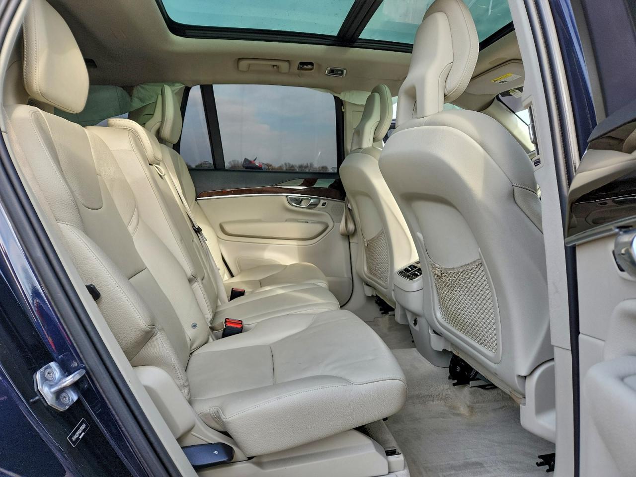 2016 Volvo Xc90 T6 VIN: YV4A22PK6G1016044 Lot: 95215585