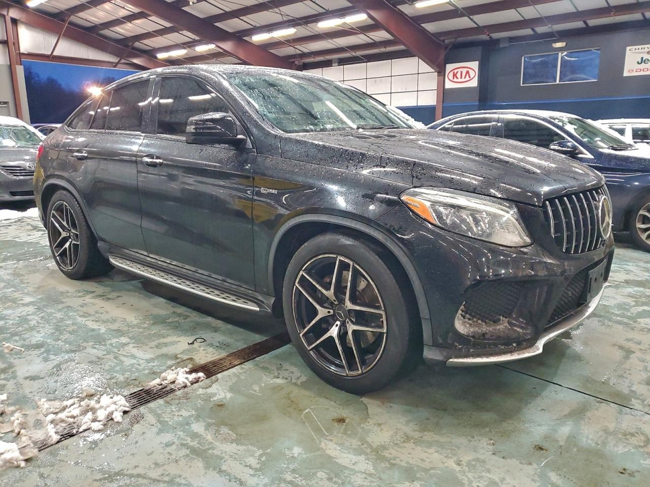 Фото: 4JGED6EBXHA056424