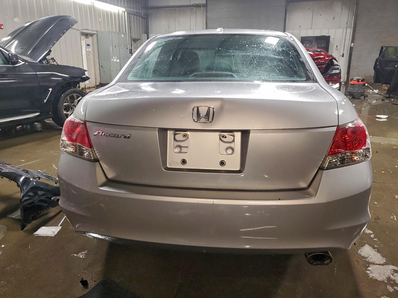2010 Honda Accord Exl VIN: 1HGCP2F83AA086340 Lot: 95143725