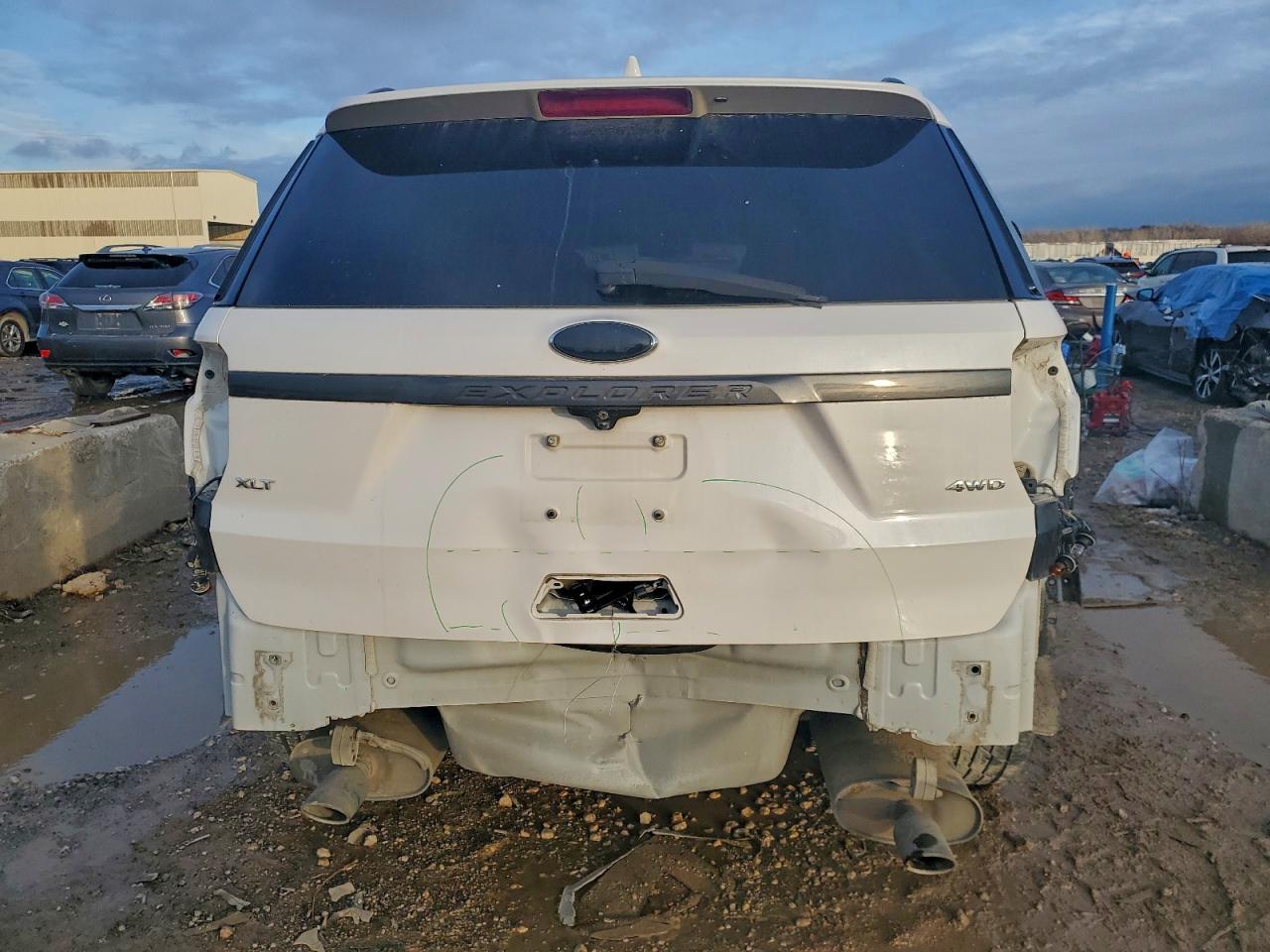2017 Ford Explorer Xlt VIN: 1FM5K8D88HGC13226 Lot: 94689365