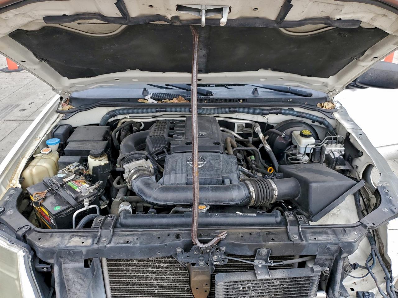 2011 Nissan Pathfinder S VIN: 5N1AR1NB4BC605596 Lot: 94989355