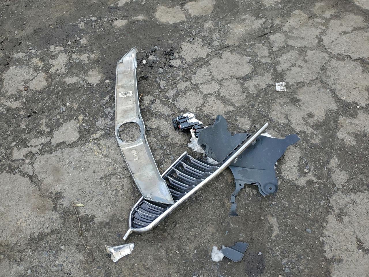 2017 Kia Cadenza Premium VIN: KNALC4J10H5071021 Lot: 95702045