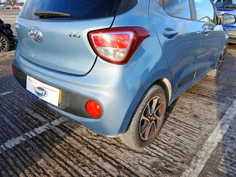 2017 HYUNDAI I10 1.0 PREMIUM 5DR